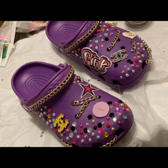Custom designer Crocs - Picture 3 of 3